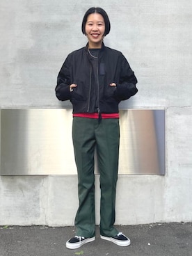 「アイテム（MA-1）」を使った、BEAMS BOYさん（レディース・163cm）の秋コーディネート