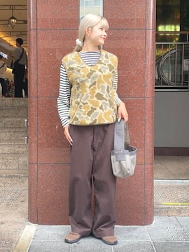 「アイテム（チノパンツ）」を使った、BEAMS BOYさん（レディース・169cm）の秋コーディネート