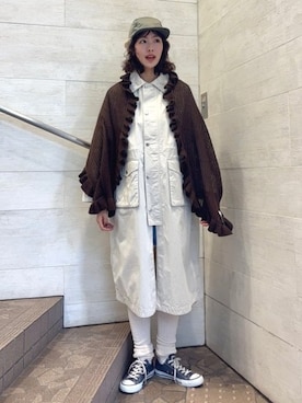 「アイテム（ステンカラーコート）」を使った、BEAMS BOYさん（レディース・168cm）の冬コーディネート