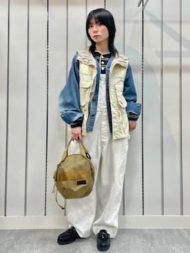 「アイテム（オールインワン・サロペット、ホワイト系）」を使った、BEAMS BOYさん（レディース・162cm）の秋コーディネート