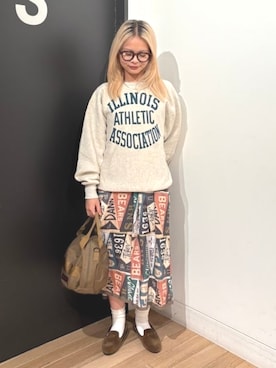 「Champion（チャンピオン）のアイテム」を使った、BEAMS BOYさん（レディース・152cm）の秋コーディネート
