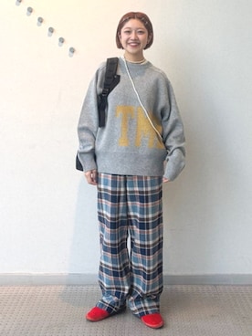 「アイテム（ネックレス）」を使った、BEAMS BOYさん（レディース・150cm）の冬コーディネート