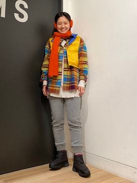 「リバーシブル」｜「アイテム（ダウンベスト）」を使った、BEAMS BOYさん（レディース・163cm）の秋コーディネート