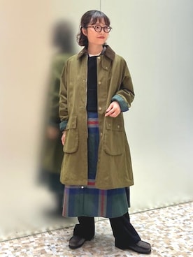 「アイテム（ステンカラーコート）」を使った、BEAMS BOYさん（レディース・155cm）の秋コーディネート