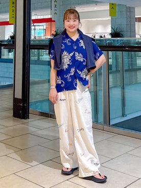 「SUN SURF（サンサーフ）のアイテム」を使った、BEAMS BOYさん（レディース・153cm）の夏コーディネート