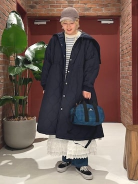 「Gramicci（グラミチ）のアイテム」を使った、BEAMS BOYさん（レディース・163cm）の冬コーディネート