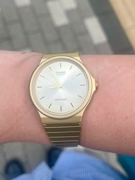 「アイテム（腕時計、ゴールド系）」を使った、BEAMS BOYさん（レディース・163cm）の秋コーディネート