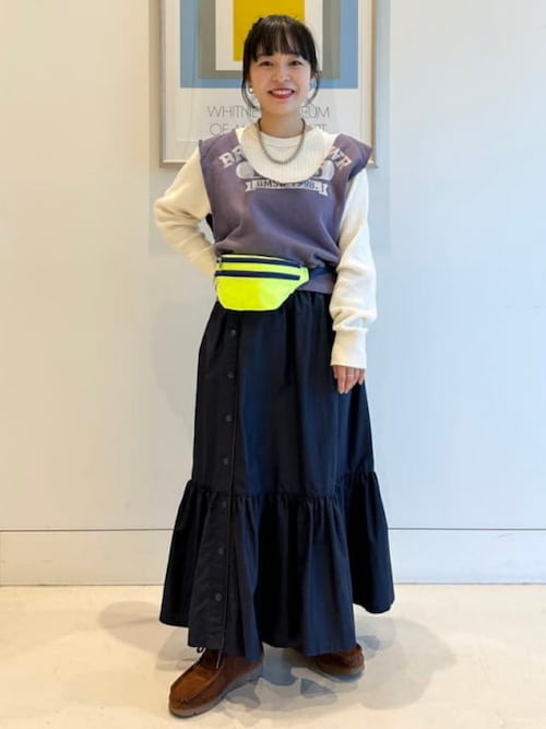ネイビースカート メタルボタン付き org.jpg