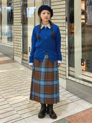 「BEAMS BOY(ビームスボーイ)の12ゲージ BB エンブロイダリー カーディガン 26FW(カーディガン/ボレロ)」を使った、BEAMS BOYさん(レディース・155cm)の秋コーディネート