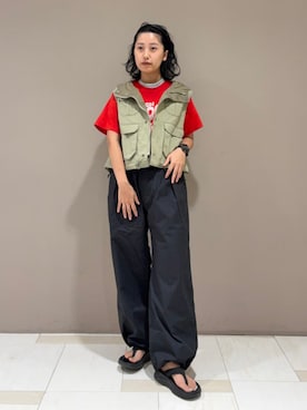 「アイテム（スラックス）」を使った、BEAMS BOYさん（レディース・157cm）の夏コーディネート