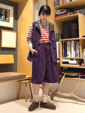 「アイテム（ベスト、パープル系）」を使った、BEAMS BOYさん（レディース・155cm）の夏コーディネート