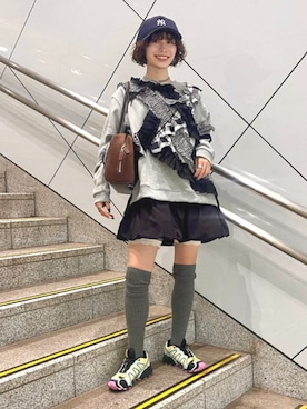 「NEW ERA（ニューエラ）のアイテム」を使った、BEAMS BOYさん（レディース・155cm）の秋コーディネート