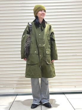 「アイテム（ステンカラーコート）」を使った、BEAMS BOYさん（レディース・156cm）の秋コーディネート