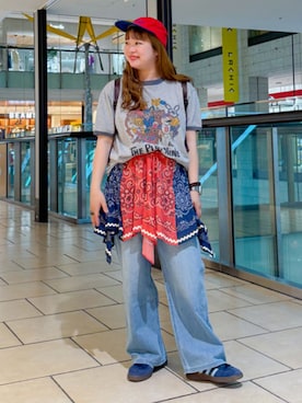 「Gramicci（グラミチ）のアイテム」を使った、BEAMS BOYさん（レディース・153cm）の春コーディネート