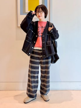「BEAMS BOY（ビームスボーイ）のデニム エンジニア ジャケット（デニムジャケット、ブラック系）」を使った、BEAMS BOYさん（レディース・169cm）の秋コーディネート