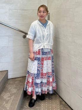 「BINDU（ビンドゥー）のアイテム（スカート）」を使った、BEAMS BOYさん（レディース・153cm）の夏コーディネート