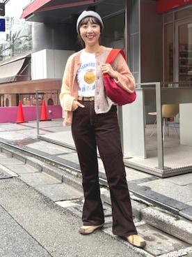 「ピンクニット」｜BEAMS BOYさん（レディース・165cm）の秋コーディネート