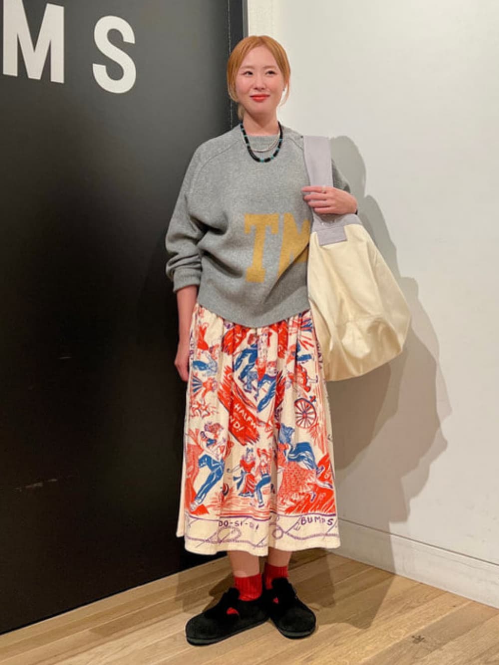 BEAMS BOY(BEAMS WOMEN)｜BINDUのスカートを使ったコーディネート - WEAR