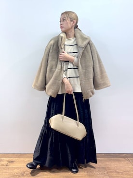「アイテム（ヘアアクセサリー）」を使った、ニッシさん（レディース・164cm・40代）の秋コーディネート