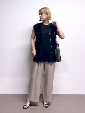 「Beau're（ヴュレ）のアイテム」を使った、ニッシさん（レディース・164cm）の春コーディネート