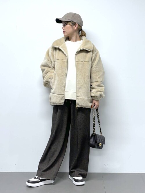 BARNYARDSTORM 本部ニッシさんのブルゾン「BARNYARDSTORM / UNIVERSAL OVERALL / FUR COAT【WEB・一部店舗限定】マシンウォッシャブル(UNIVERSAL OVERALL|ユニバーサルオーバーオール)」を使ったコーディネート