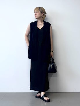 「VELETTO（ベレット）のBARNYARDSTORM / VELETTO(ヴェレット) / ボストンショルダー（ボストンバッグ、ブラック系）」を使った、ニッシさん（レディース・164cm）の夏コーディネート