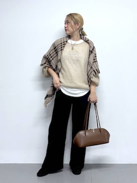 「アイテム（ヘアゴム）」を使った、ニッシさん（レディース・164cm）の秋コーディネート