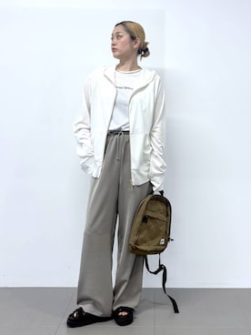 「Drifter（ドリフター）のアイテム（バッグ）」を使った、ニッシさん（レディース・164cm）の春コーディネート