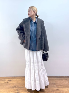 「アイテム（ヘアゴム）」を使った、ニッシさん（レディース・164cm）の秋コーディネート