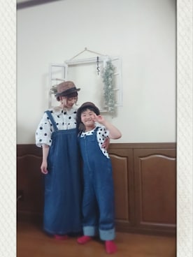 「coen（コーエン）のアイテム（オールインワン・サロペット）」を使った、mek0さん（レディース・151cm）の春コーディネート