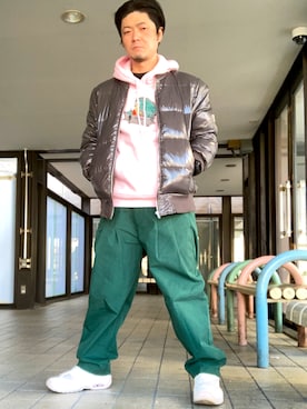 「URBAN RESEARCH（アーバンリサーチ）のアイテム（MA-1）」を使った、iadonさん（メンズ・165cm）の冬コーディネート