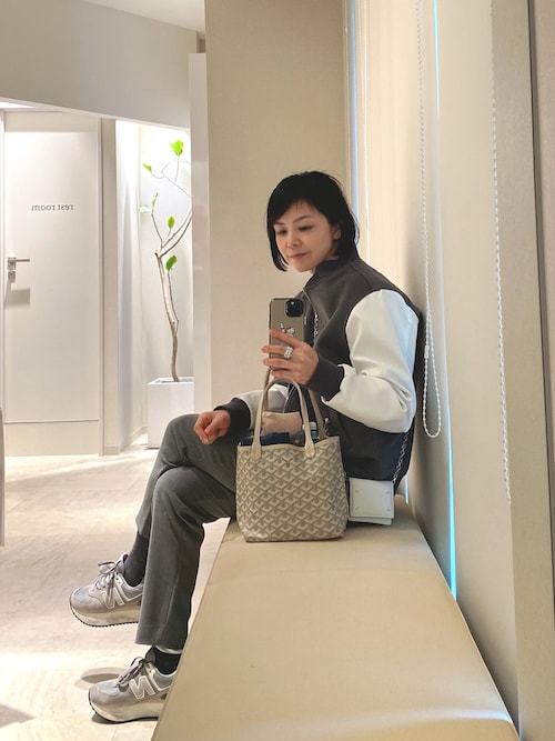 THOM BROWNE グレー スタジャン　トムブラウン THOM BROWNE（スタジャン）のフリマアイテム一覧