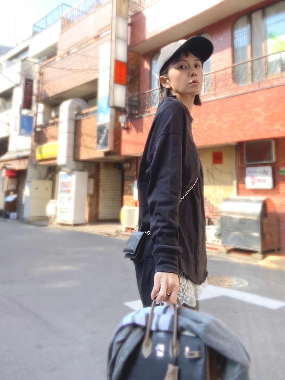 【美品】ThomBrowne オリーブ カーディガン サイズO 美品】ThomBrowne オリーブ カーディガン サイズO