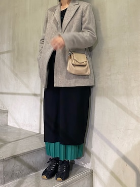 「大人ガーリー」｜「アイテム（財布/小物）」を使った、増井春妃/masui haruhiさん（レディース・162cm）の秋コーディネート