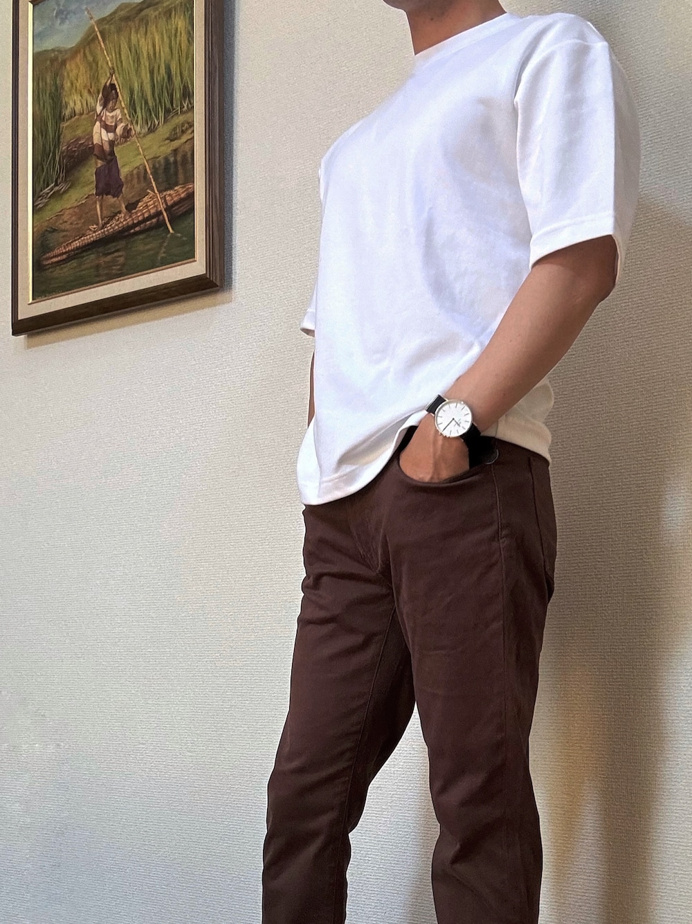 「シンプル」｜「UNIQLOのエアリズムコットンオーバーサイズTシャツ（5分袖）（Tシャツ/カットソー、ホワイト系）」を使った、Eduardoさん（メンズ・165cm）の夏コーディネートの1枚目の写真