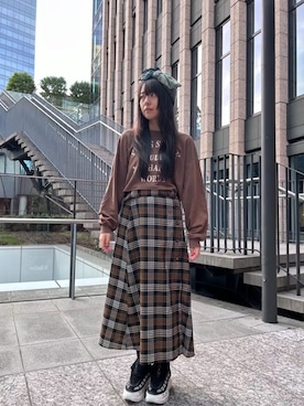 「アイテム（ヘアバンド）」を使った、ca4laさん（レディース・160cm）の秋コーディネート