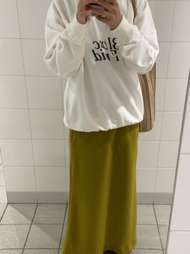 「アパートバイローリーズ」｜「アイテム（スウェット）」を使った、ミクさん（レディース・161cm）の秋コーディネート