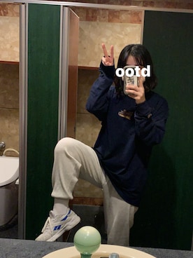 「DHOLIC（ディーホリック）のアイテム（スウェットパンツ）」を使った、hoさん（レディース・162cm）の秋コーディネート