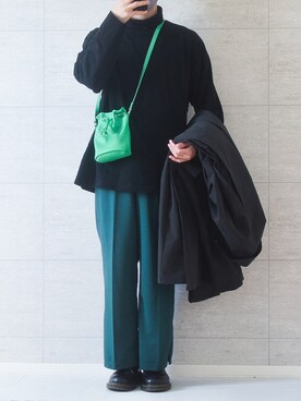 「巾着バッグ」｜「アイテム（その他トップス）」を使った、しま🦓さん（メンズ・170cm）の冬コーディネート