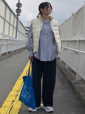 「アイテム（ダウンベスト）」を使った、まゆみんさん（レディース・160cm）の秋コーディネート