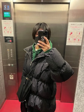 「秋トレンド2021」｜「アイテム（ダウンジャケット/コート）」を使った、namaさん（レディース・168cm）の秋コーディネート