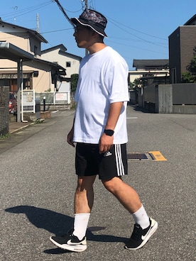 「UNIQLO（ユニクロ）のエアリズムコットンオーバーサイズTシャツ（5分袖）（Tシャツ/カットソー、ホワイト系）」を使った、kobayasi27さん（メンズ・173cm）の夏コーディネート