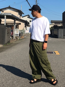 「みんなの白Tフェス」｜「アイテム（カーゴパンツ）」を使った、kobayasi27さん（メンズ・173cm）の夏コーディネート