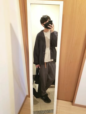 「NEW BALANCE 990」｜fumiさん（メンズ・170cm）の秋コーディネート