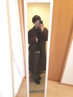 「JUNRED（ジュンレッド）のアイテム（ステンカラーコート）」を使った、fumiさん（メンズ・170cm）の冬コーディネート