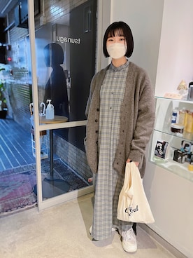 「AURALEE（オーラリー）のアイテム（カーディガン/ボレロ）」を使った、ma---riさん（レディース・151cm）の冬コーディネート