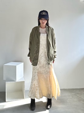 「重ね着ベストシーズン」｜「アイテム（MA-1）」を使った、EPIMI ÉPIMMYさん（レディース・162cm）の秋コーディネート