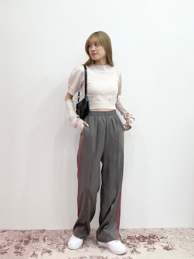 「秋服」｜「アイテム（ニット/セーター）」を使った、EPIMI ÉPIMMYさん（レディース・158cm）の秋コーディネート