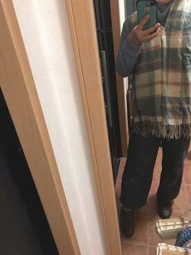 「しまむら（シマムラ）のアイテム（ニット/セーター、ブルー系）」を使った、yufu💐さん（レディース）の秋コーディネート