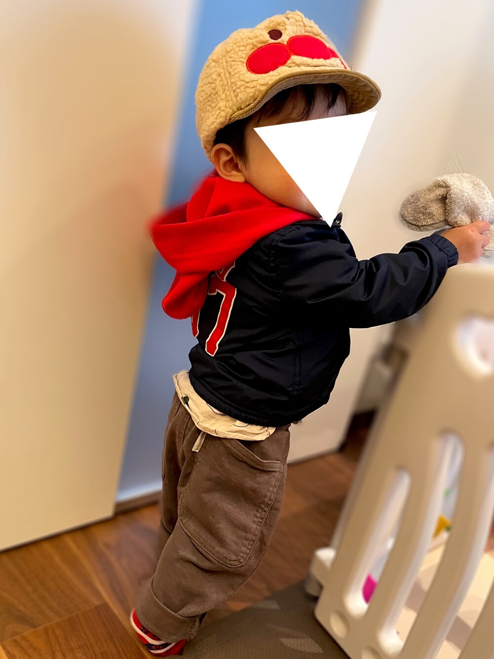 「kids、むすこーで、男の子コーデ、カジュアル、キッズコーデ、おとこのこ、ベビーコーデ、１歳男の子、1歳、1歳2ヶ月、アンパンマン、ポロラルフローレン、make your day、古着、男の子ベビー」｜「ANPANMAN KIDS COLLECTIONのアンパンマンボアキャップ（キャップ、ベージュ系）」を使った、𝚖𝚒𝚣𝚞☻︎　  さん（キッズ・70cm）の秋コーディネートの1枚目の写真